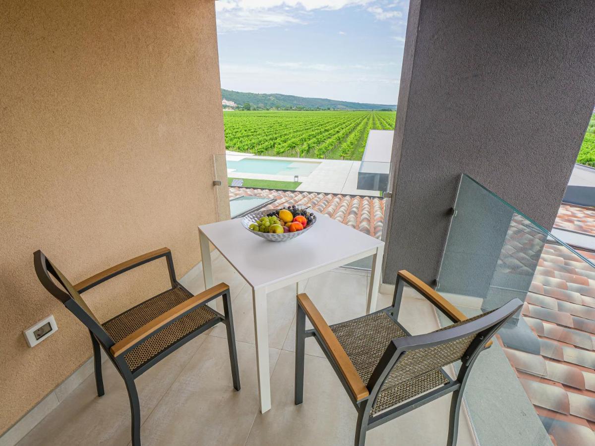 Casa Mulino - Where The Vineyards Meet The Sea Secovlje Exterior photo